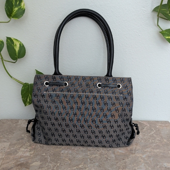 Vintage Dooney & Bourke Purse - Picture 2 of 12
